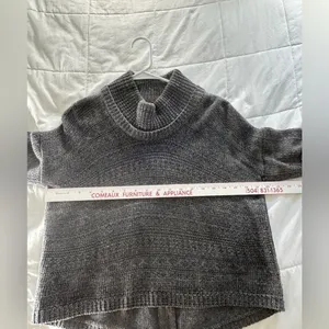 THEORY‎ Size S Sal B Woodstock Turtle Neck Sweater Gray EUC Wool Blend thumbnail 11