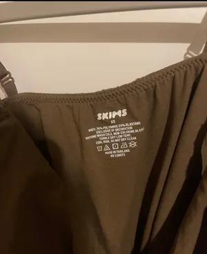 Skims Nwot Fits Everybody Cami Thong Bodysuit Brown Xs thumbnail 5