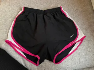 Nike Dri-Fit Shorts thumbnail 1