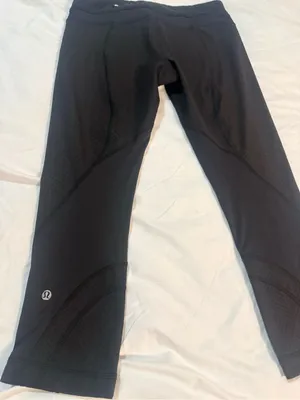 lululemon athletica Black Athletic Leggings - Size 6 thumbnail 9