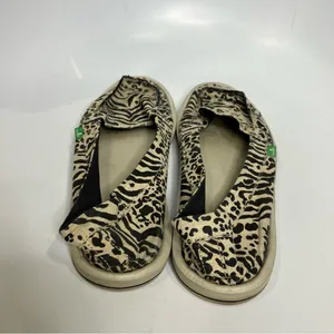 Sanuk Shorty leppatyga animal print slip on loafers‎ women’s size 10 cream black thumbnail 6