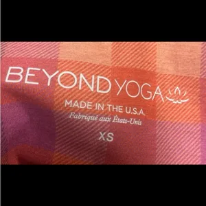 Beyond Yoga Soft Mark Midi High Waisted Legging. Size XS thumbnail 5
