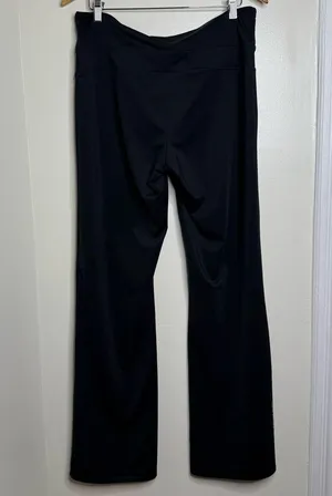 FREE w/ any purchase Black Under Armour Yoga Workout Pants Size Large 34” inseam thumbnail 6