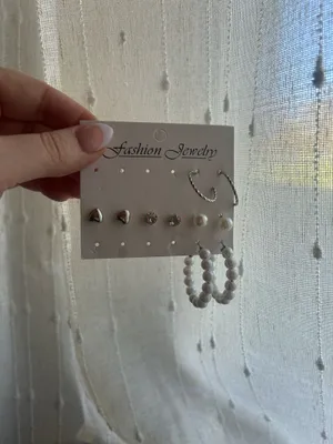 Silver earrings thumbnail 4