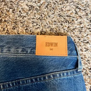 EDWIN Anderson Ankle 90s‎ Relaxed Fit Women Jeans Size 27 Medium Wash Denim thumbnail 9