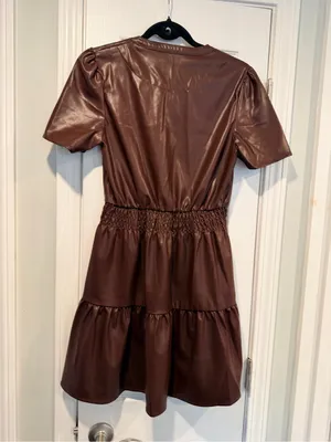 NWT Vigoss Size S Brown Faux Leather Mini Dress Puff Sleeve Smocked Waist V Neck thumbnail 6