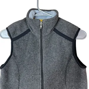 Patagonia Synchilla Women’s Gray Vest thumbnail 2