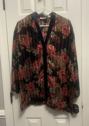 Vintage Gold Label Victorias Secret Floral Paisley Nightgown Pajama Top Medium thumbnail 1