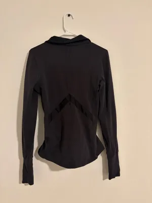 Nike Dri-Fit Quarter-Zip Pullover thumbnail 2
