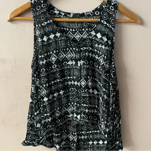 Urban Outfitters Sparkle & Fade Black Tribal Print Top Size M EUC thumbnail 4