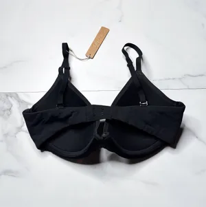 NWT Skims Fits Everybody Scoop Plunge Bra thumbnail 3