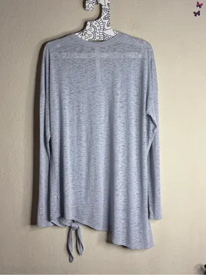 Lululemon Tie Your Practice Long Sleeve Silver Fox size 10 thumbnail 3
