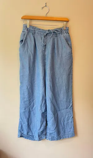 American Eagle Outfitters Pants thumbnail 1