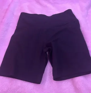 DKNY Black Mid-Rise Bike Shorts thumbnail 1