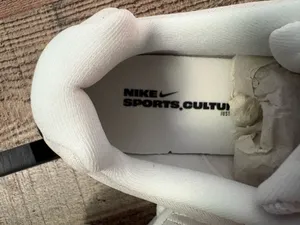 Women’s Nike uplift all white-ish creamish thumbnail 3