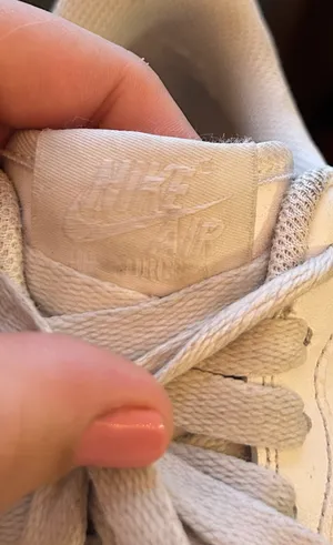 Air Force 1 thumbnail 4