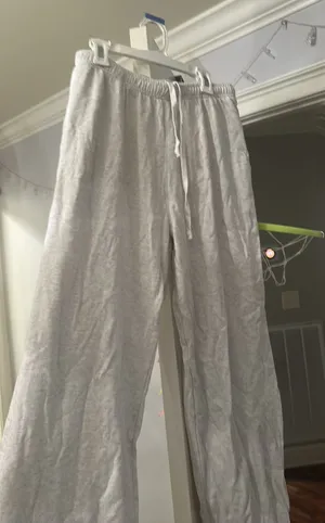 Brandy Melville Sweatpants thumbnail 1