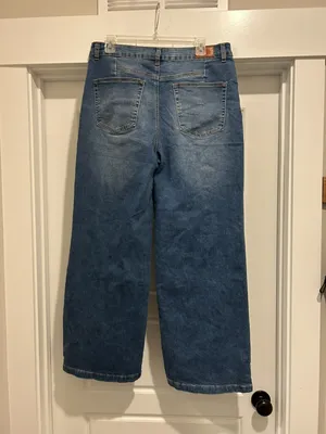 Women’s Wide Leg Jeans Sz 14 High Rise Stretch Medium Wash Classic Faded Comfort thumbnail 4