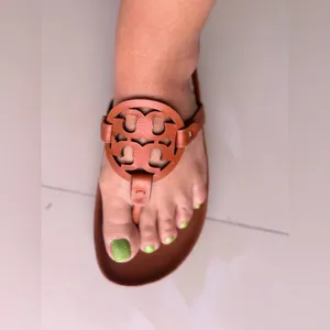 Tory Burch Tan Leather Sandals brown size 9 thumbnail 6