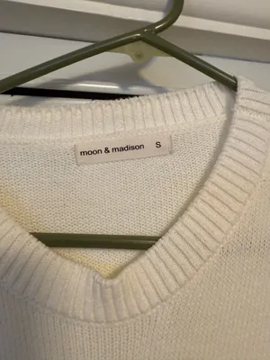 Moon & Maddison Dirty Martini Sweater thumbnail 4