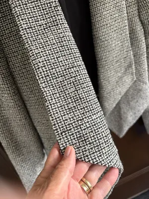 Alice + Olivia Open Front Tweed Cropped Blazer Size thumbnail 3