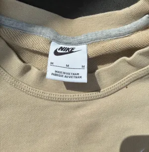 Nike Crewneck thumbnail 2