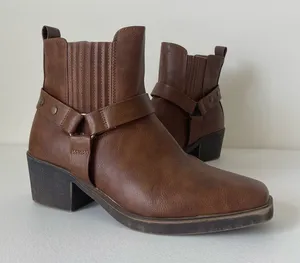 Sonoma women’s‎ whiskey cognac ankle boots — size 8.5 thumbnail 1