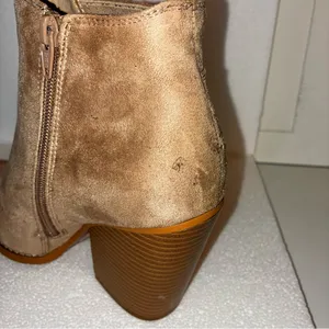 Faux Suede Tan Ankle Boots Size:9 thumbnail 6