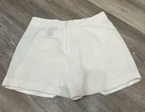 I.N. San Francisco Skort is a junior size 7. thumbnail 9