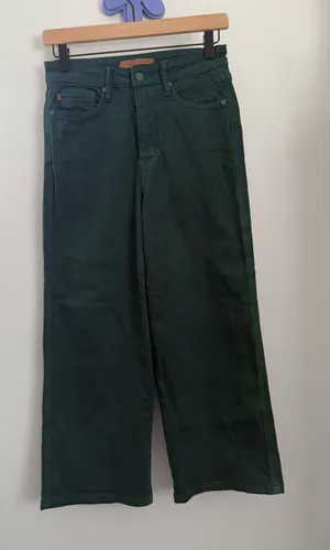 Judy Blue 3/26 Tummy Control Hunter Green Wide Crop Holiday Casual thumbnail 1