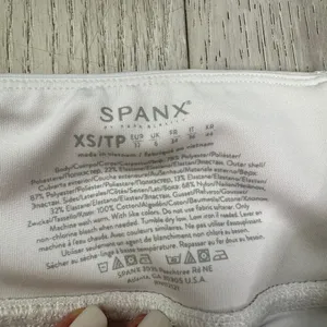Spanx get moving athleisure activewear white Tennis skort size‎ xs thumbnail 4
