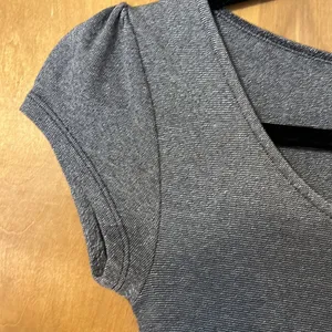 one size grey sparkly thumbnail 3