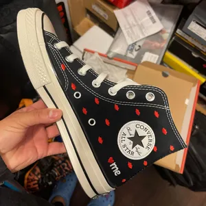 Converse High-tops thumbnail 1