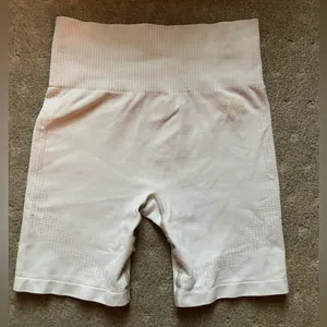 Women's Best Active Biker Shorts Gray thumbnail 3