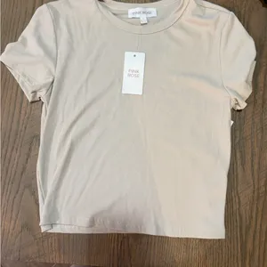 Pink Rose Ribbed Cropped Tee NWT Cream Size Large thumbnail 1