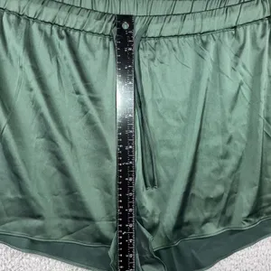 Old Navy Satin Pajama Shorts Womens XXL Green Minimalist Drawstring Sleepwear thumbnail 11