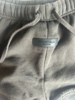 Essentials Fear of God Shorts Sweat thumbnail 2