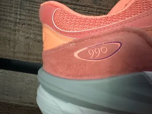 New Balance Shoes 910s thumbnail 5