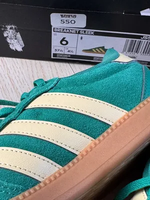 Adidas Women's Green Breaknet Sleek Low Profile Sneakers Sz 6 New in Box thumbnail 4