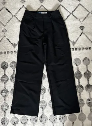 Old Navy Trousers thumbnail 1