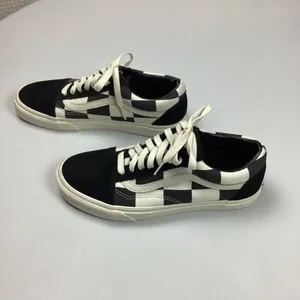 Vans Old Skook Oversize Checkerboard Sneakers Unisex Men 8.5 Women 10 thumbnail 2