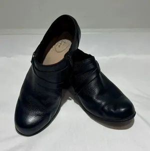 Clarks Collection Women's Comfort Ankle Boots Size 7.5 thumbnail 1