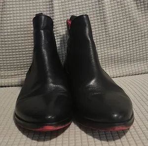 Red and Black Leather‎ Boots with Elastic giordana f thumbnail 1
