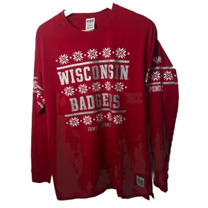 PINK Victorias Secret T-shirt Womens Med Red Wisconsin Badgers Campus Tee thumbnail 1