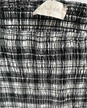 Altar'd State Top Long Sleeve Cropped thumbnail 2
