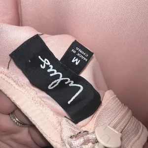 Lulu's Air of Romance Peach thumbnail 7