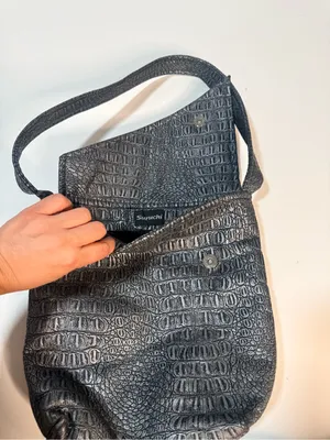 Black Crocodile Embossed Shoulder Bag Handbag thumbnail 6