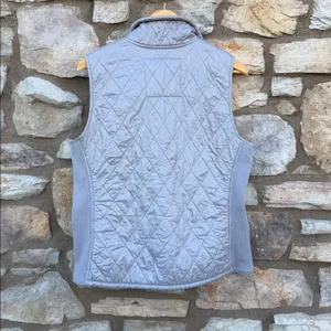 L.L. Bean Women's Light Gray Quilted Vest Size large thumbnail 2