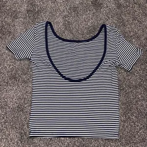 Dazy x StarSeries white & black horizontal striped top in size M. thumbnail 3