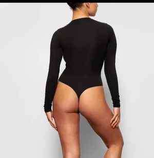 SKIMS LONG SLEEVE CREW NECK BODYSUIT Black Size S New Without Tags thumbnail 4
